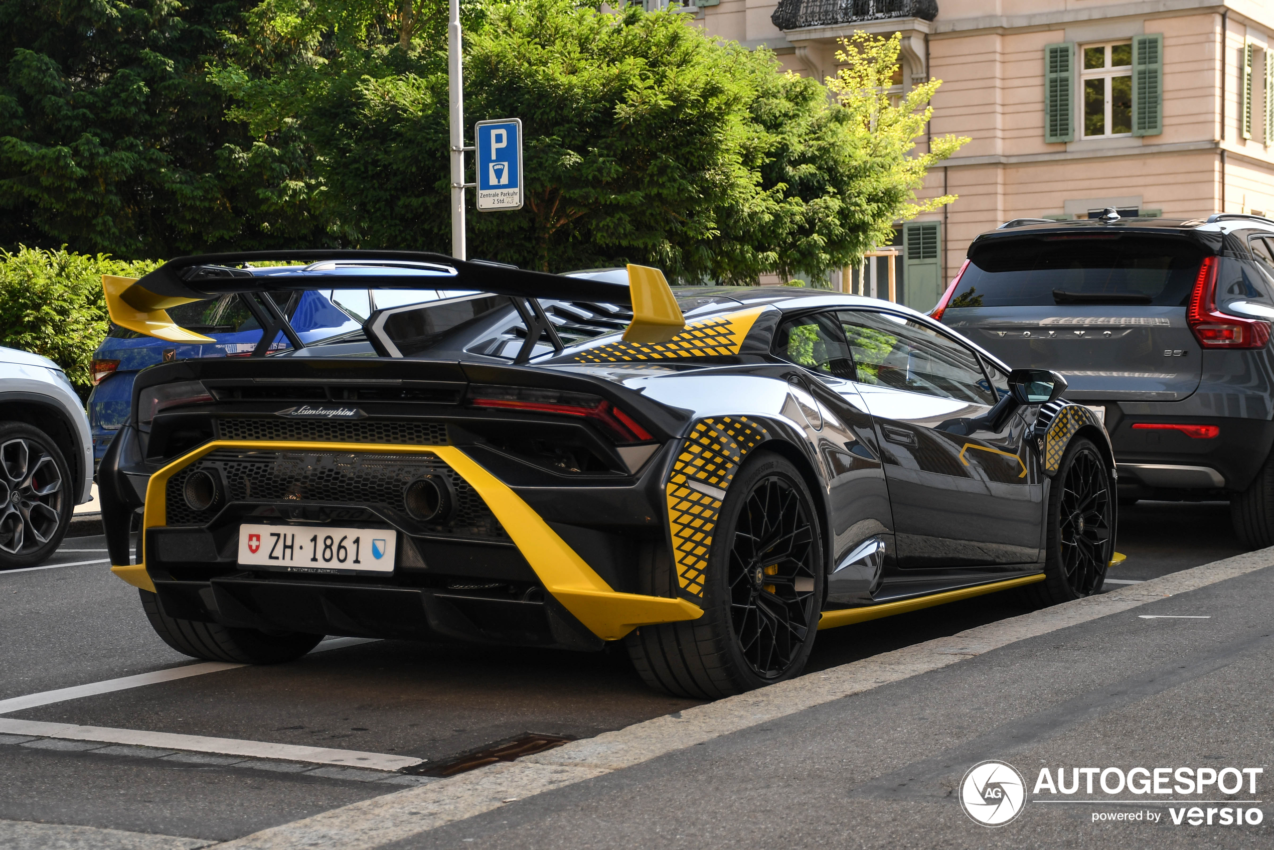 Lamborghini Huracán LP640-2 STO