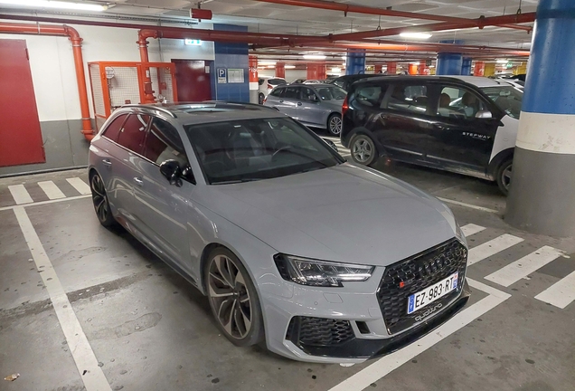 Audi RS4 Avant B9