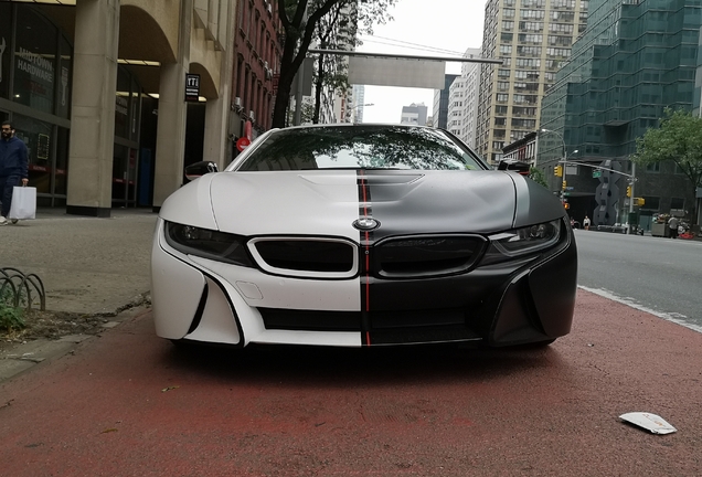 BMW i8