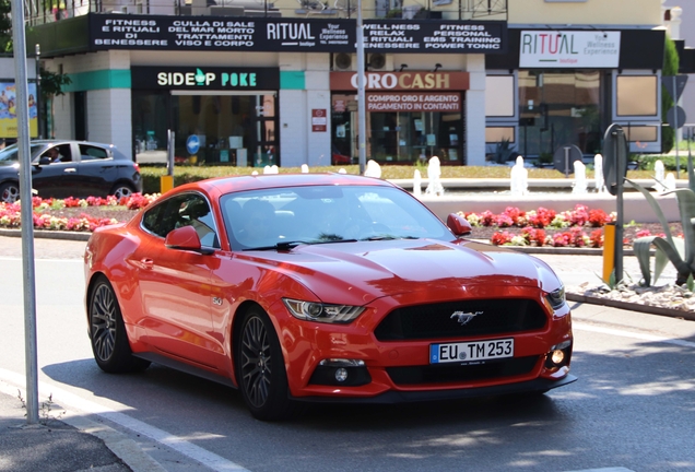 Ford Mustang GT 2015