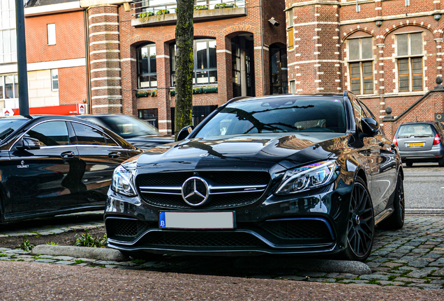 Mercedes-AMG C 63 S Estate S205