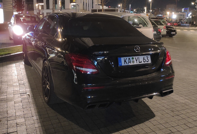 Mercedes-AMG E 63 S W213