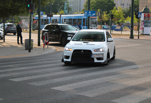 Mitsubishi Lancer Evolution X