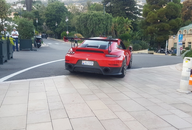 Porsche 991 GT2 RS Weissach Package