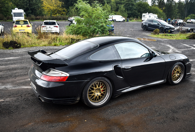 Porsche 996 Turbo