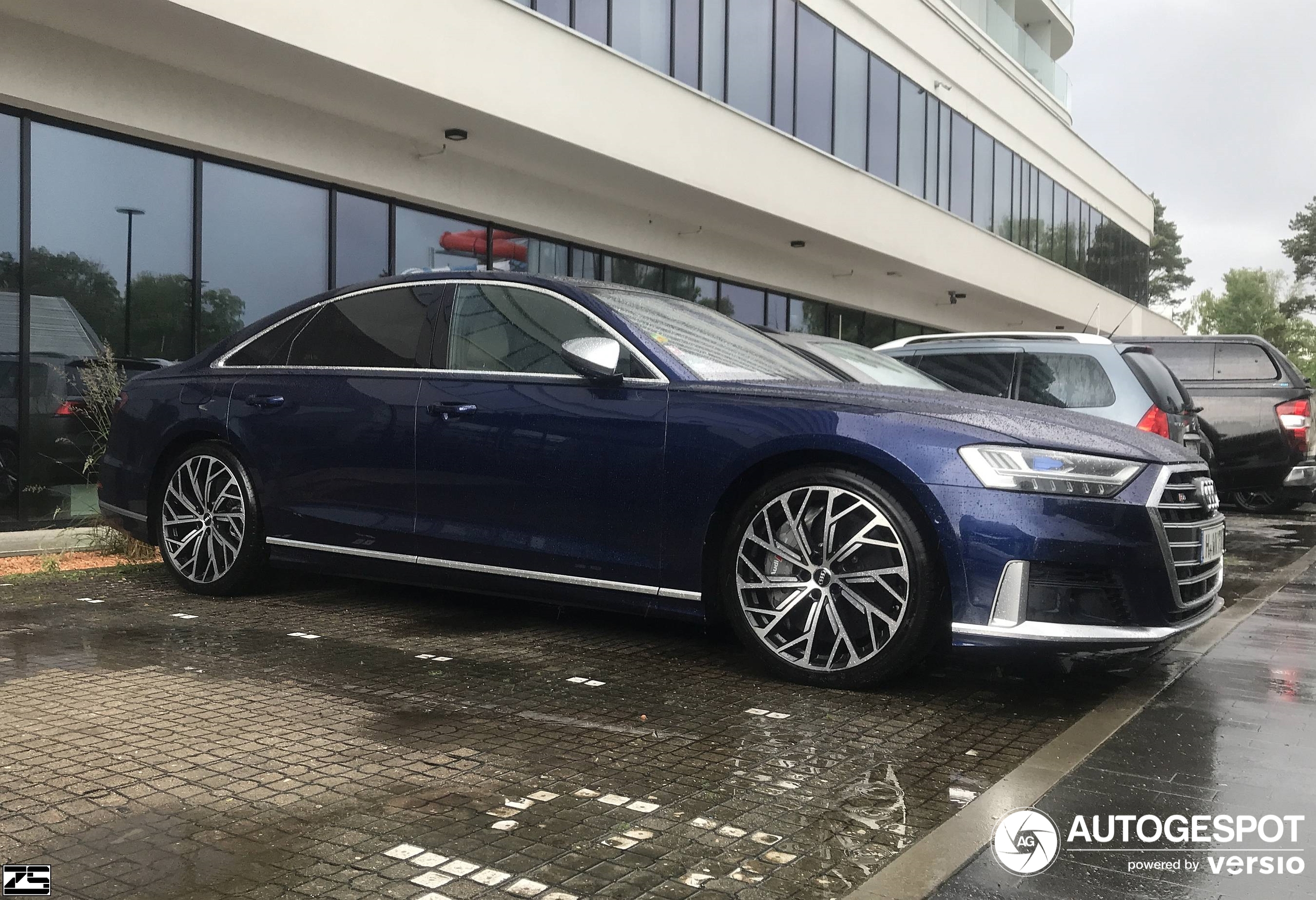 Audi S8 D5