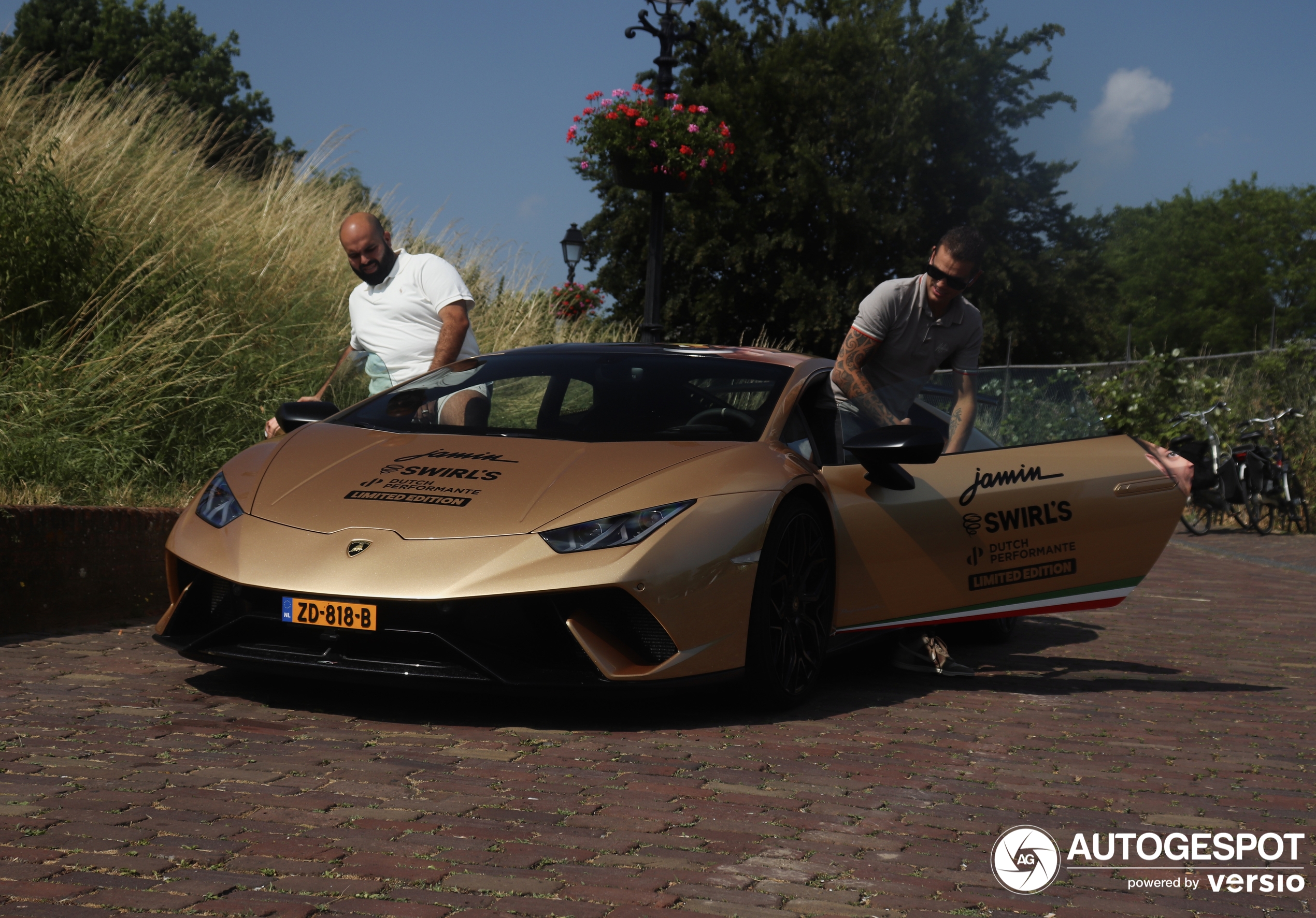 Lamborghini Huracán LP640-4 Performante