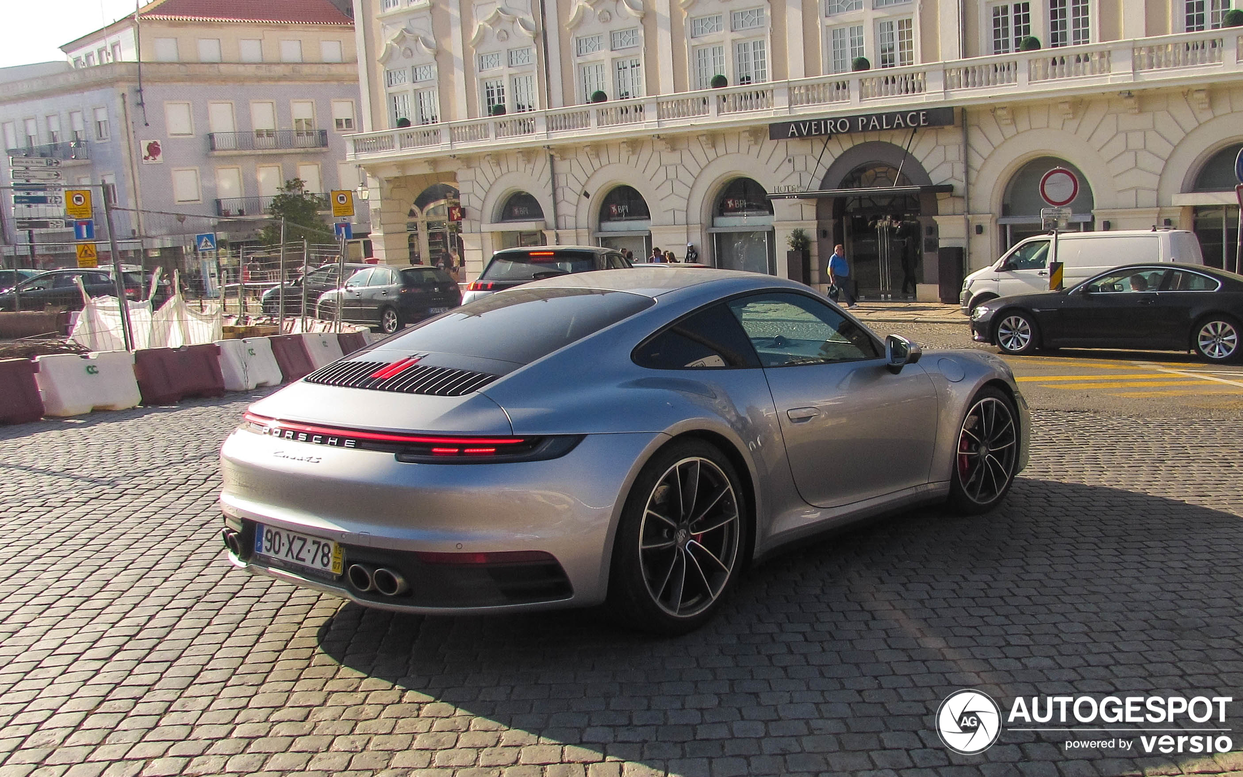 Porsche 992 Carrera 4S