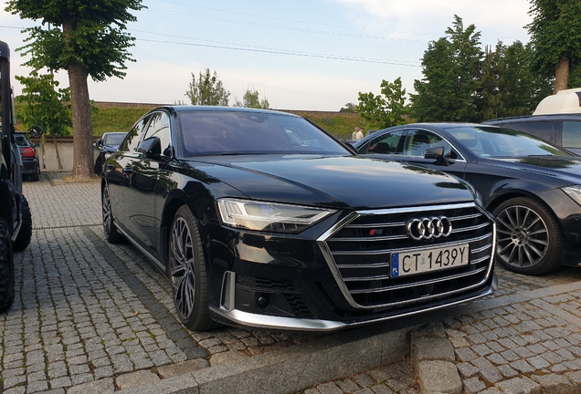 Audi S8 D5