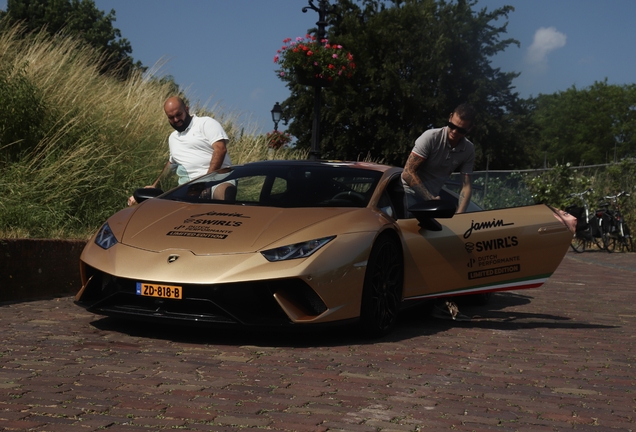 Lamborghini Huracán LP640-4 Performante