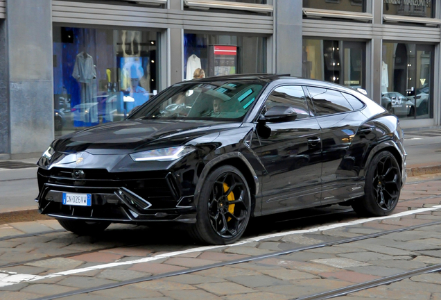 Lamborghini Urus Performante