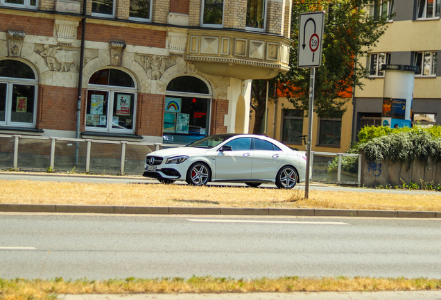 Mercedes-AMG CLA 45 C117 2017