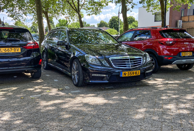 Mercedes-Benz E 63 AMG S212