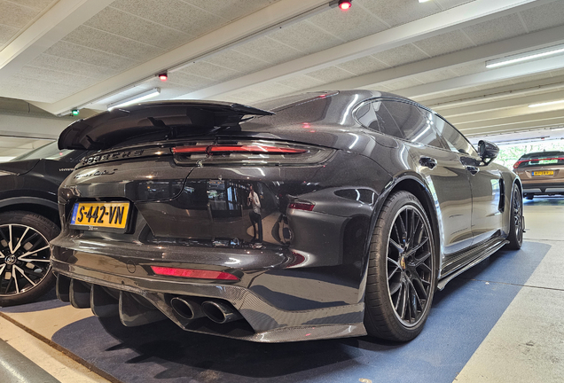 Porsche 971 Panamera Turbo S E-Hybrid