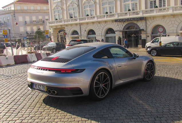 Porsche 992 Carrera 4S