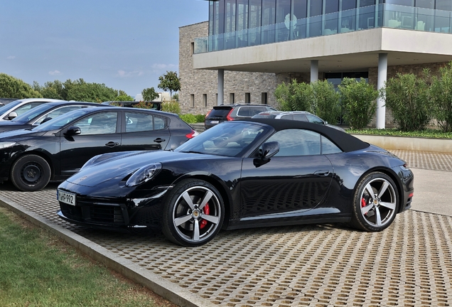 Porsche 992 Carrera S Cabriolet