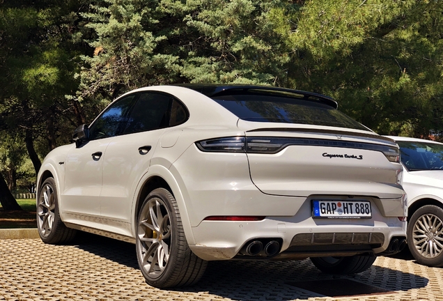 Porsche Cayenne Coupé Turbo S E-Hybrid