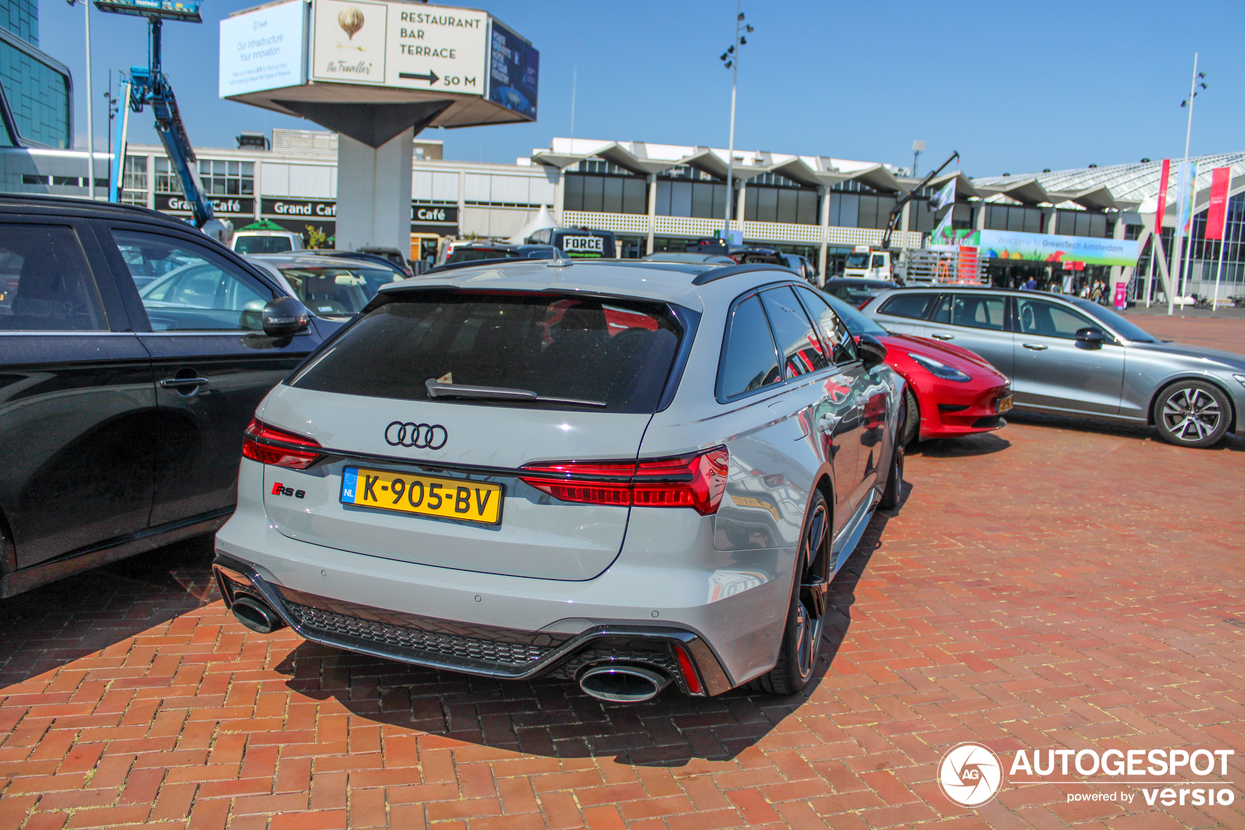 Audi RS6 Avant C8