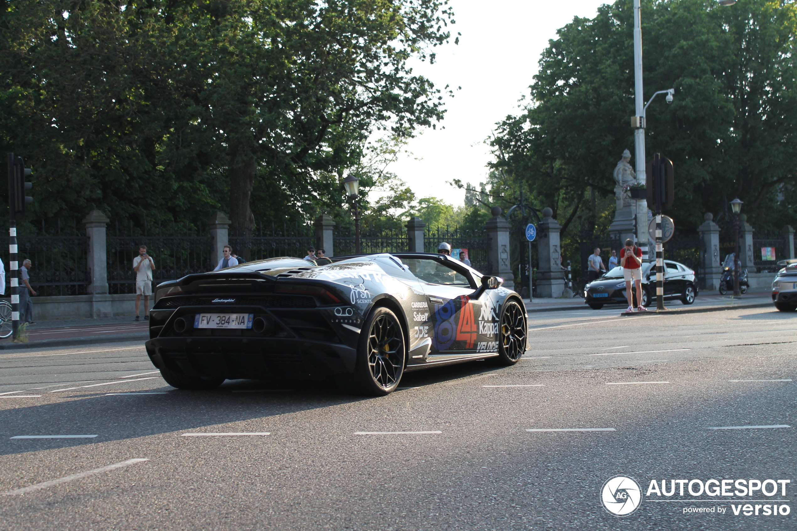 Lamborghini Huracán LP640-4 EVO Spyder