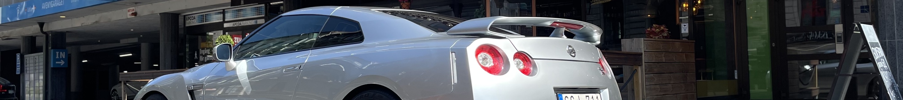 Nissan GT-R