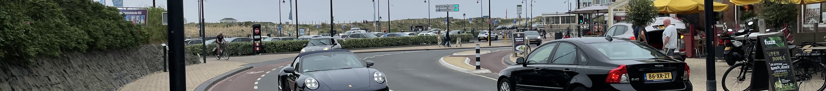 Porsche 992 Carrera 4S Cabriolet