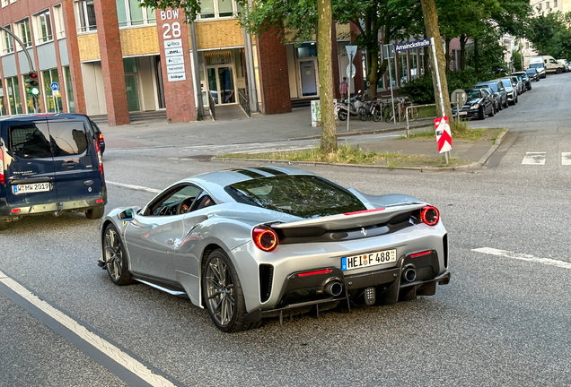 Ferrari 488 Pista