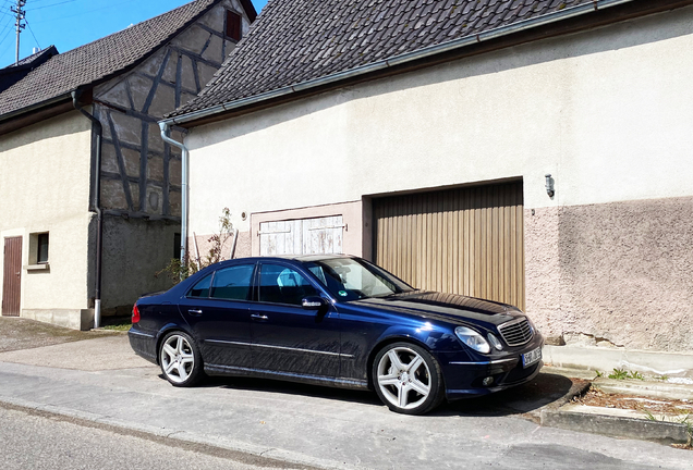 Mercedes-Benz E 55 AMG