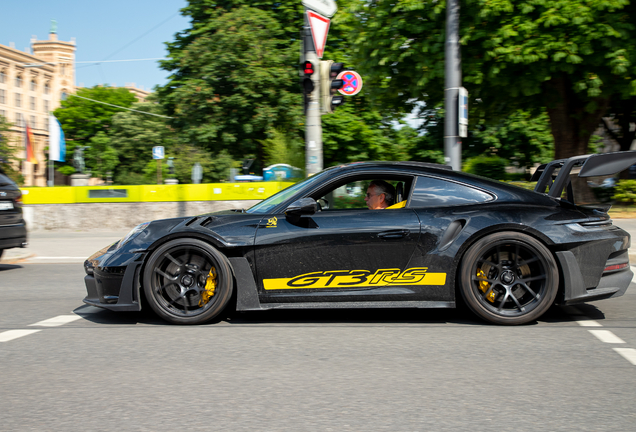 Porsche 992 GT3 RS Weissach Package