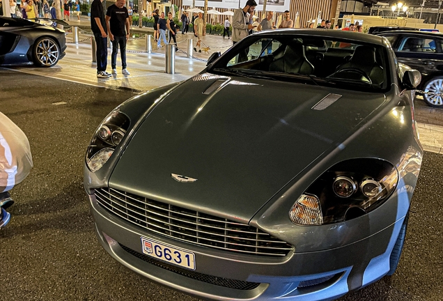 Aston Martin DB9