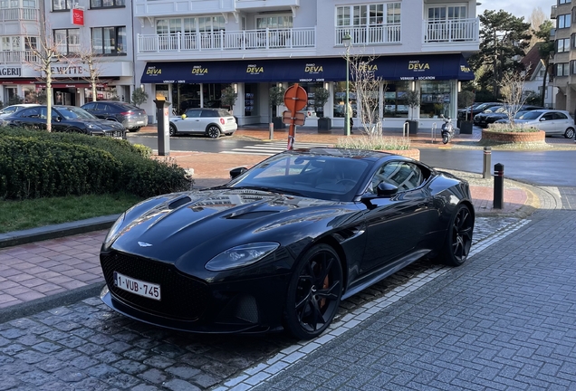 Aston Martin DBS Superleggera