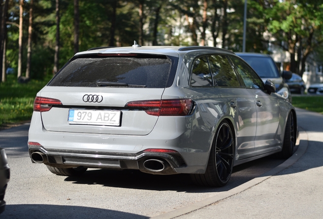 Audi RS4 Avant B9