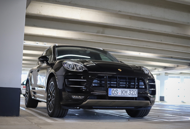 Porsche 95B Macan Turbo