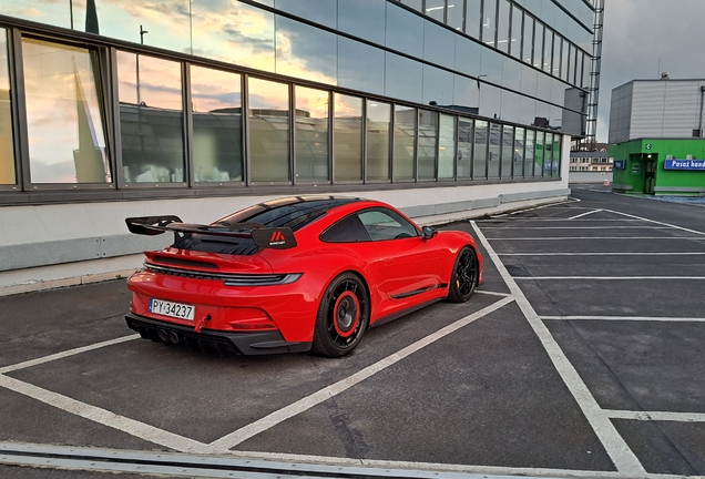 Porsche Manthey Racing 992 GT3 MR