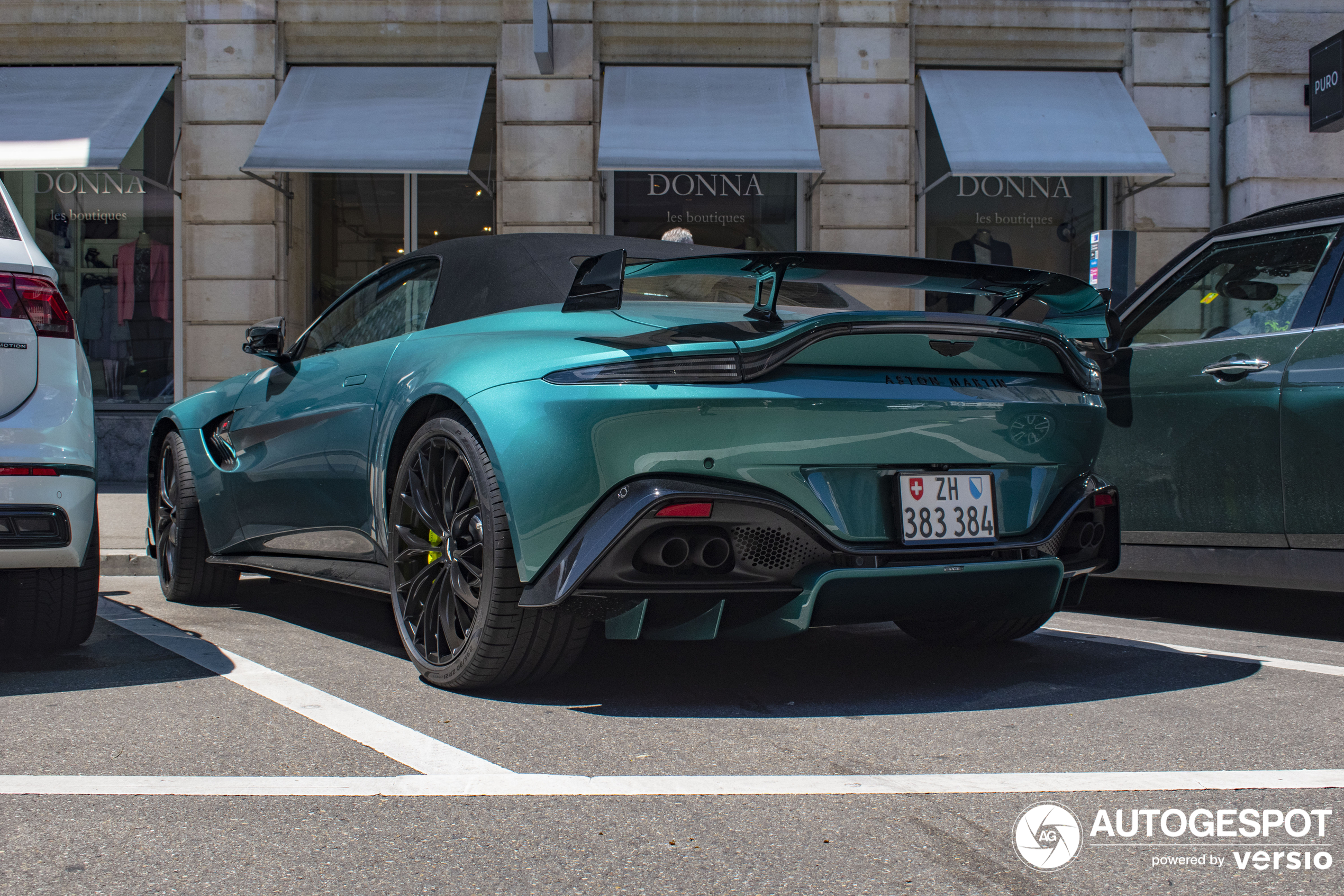 Aston Martin V8 Vantage Formula 1 Edition Roadster