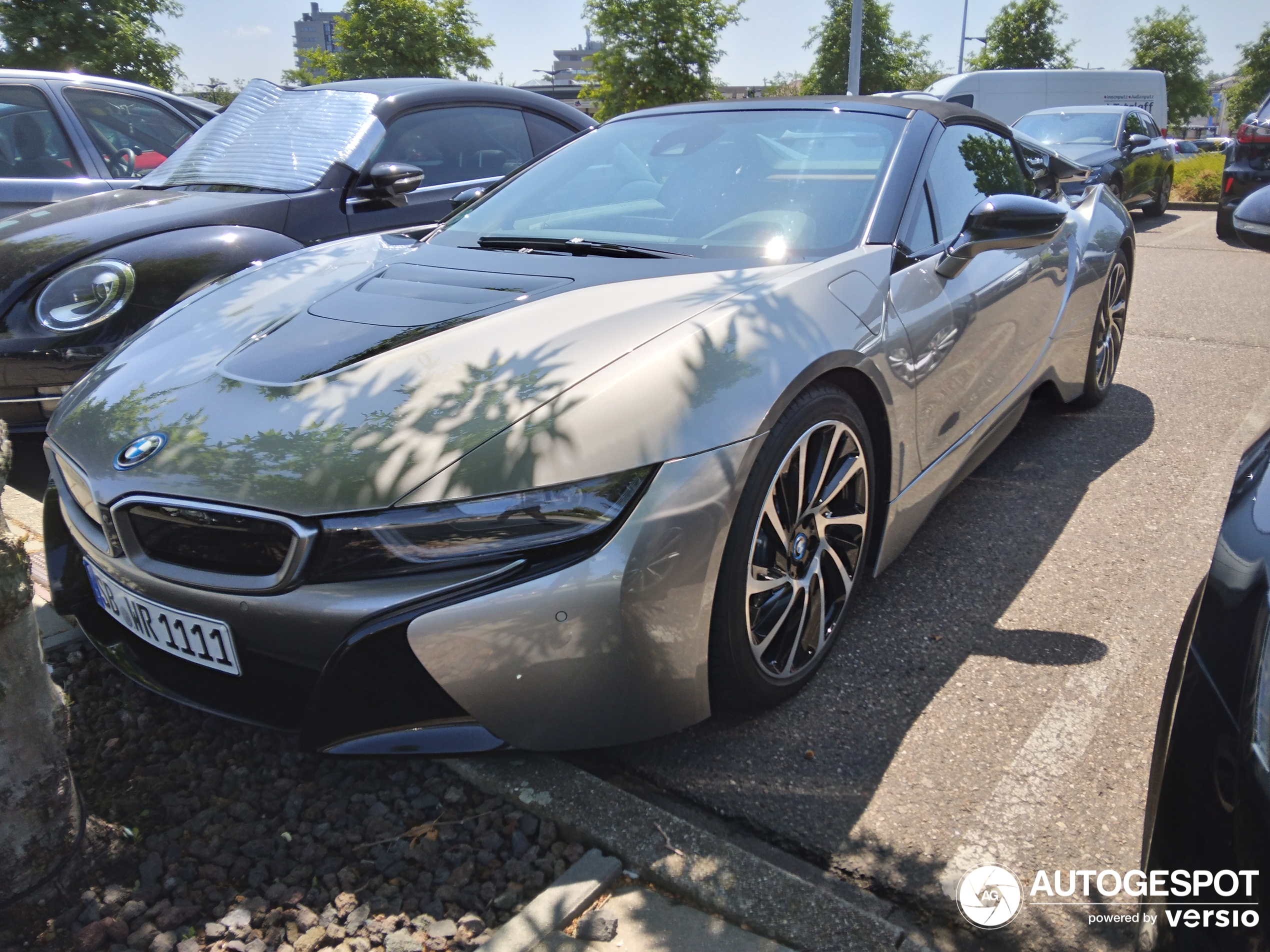 BMW i8 Roadster