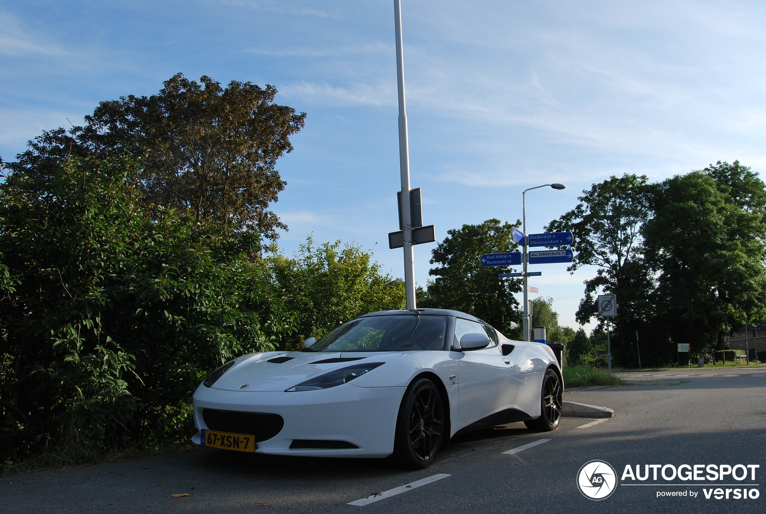 Lotus Evora