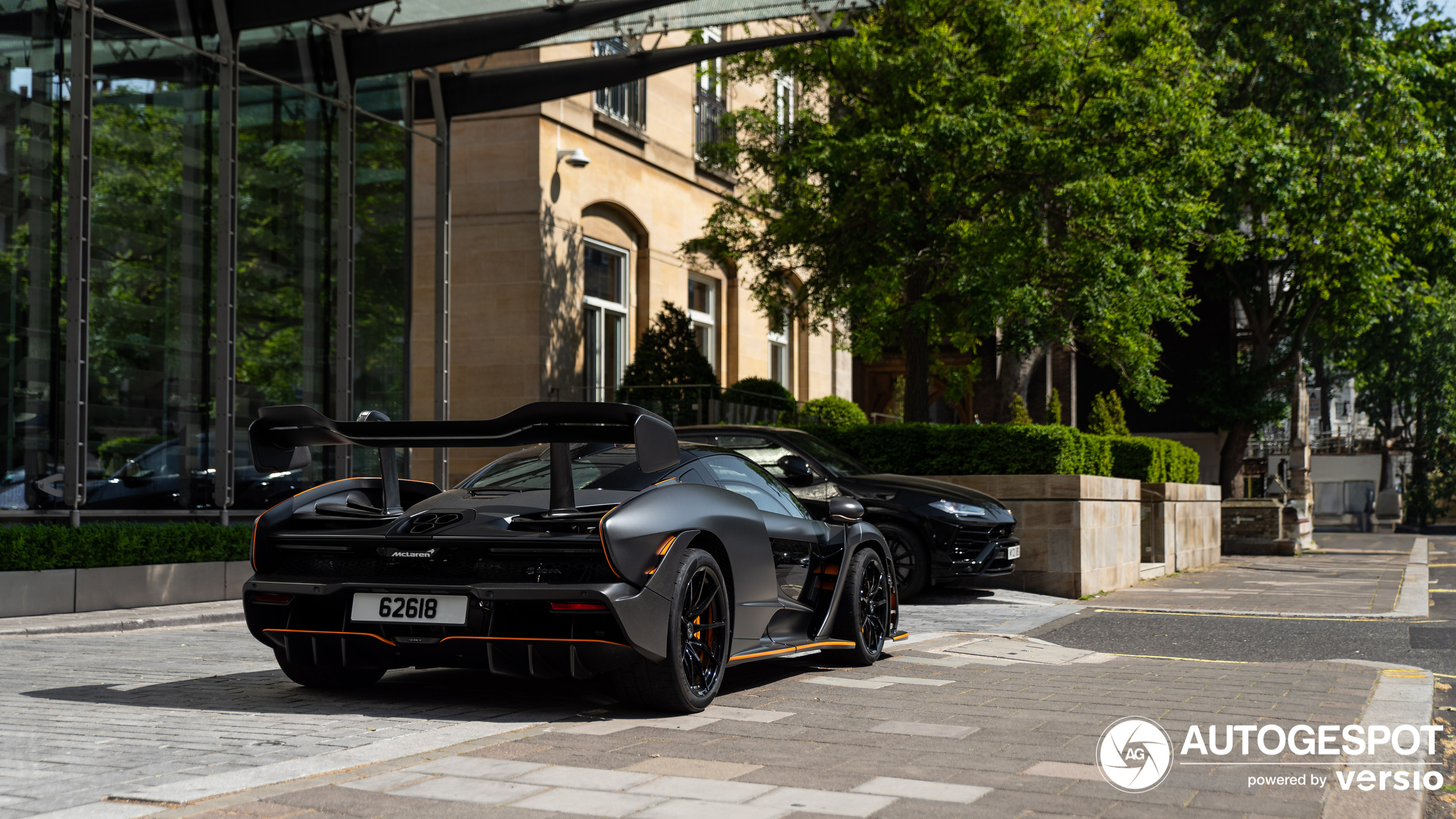 McLaren Senna