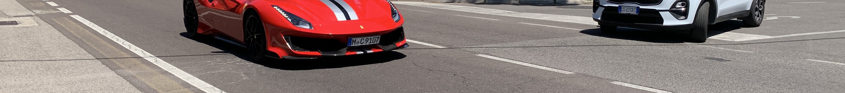 Ferrari 488 Pista