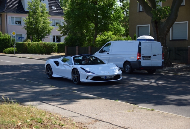 Ferrari F8 Spider