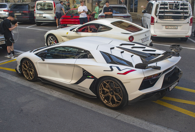 Lamborghini Aventador LP770-4 SVJ