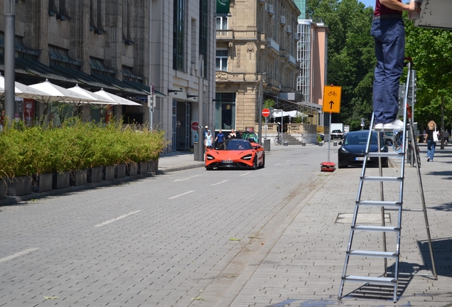 McLaren 765LT