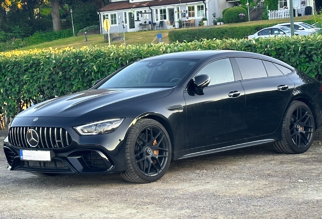 Mercedes-AMG GT 63 S X290