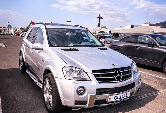 Mercedes-Benz ML 63 AMG W164