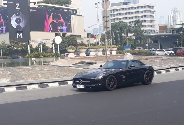 Mercedes-Benz SLS AMG