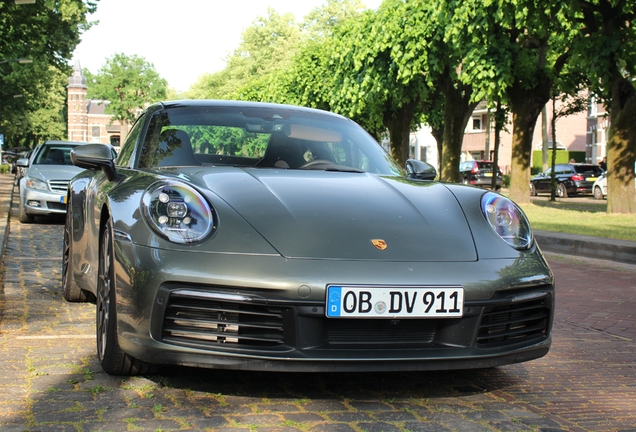 Porsche 992 Carrera 4S