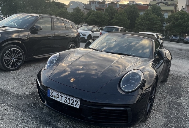 Porsche 992 Carrera 4S