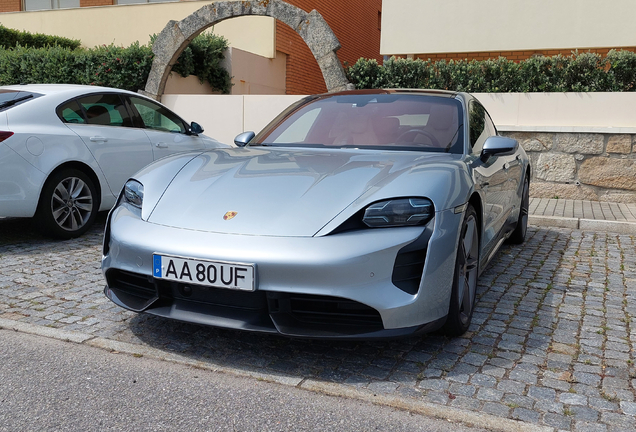 Porsche Taycan Turbo S