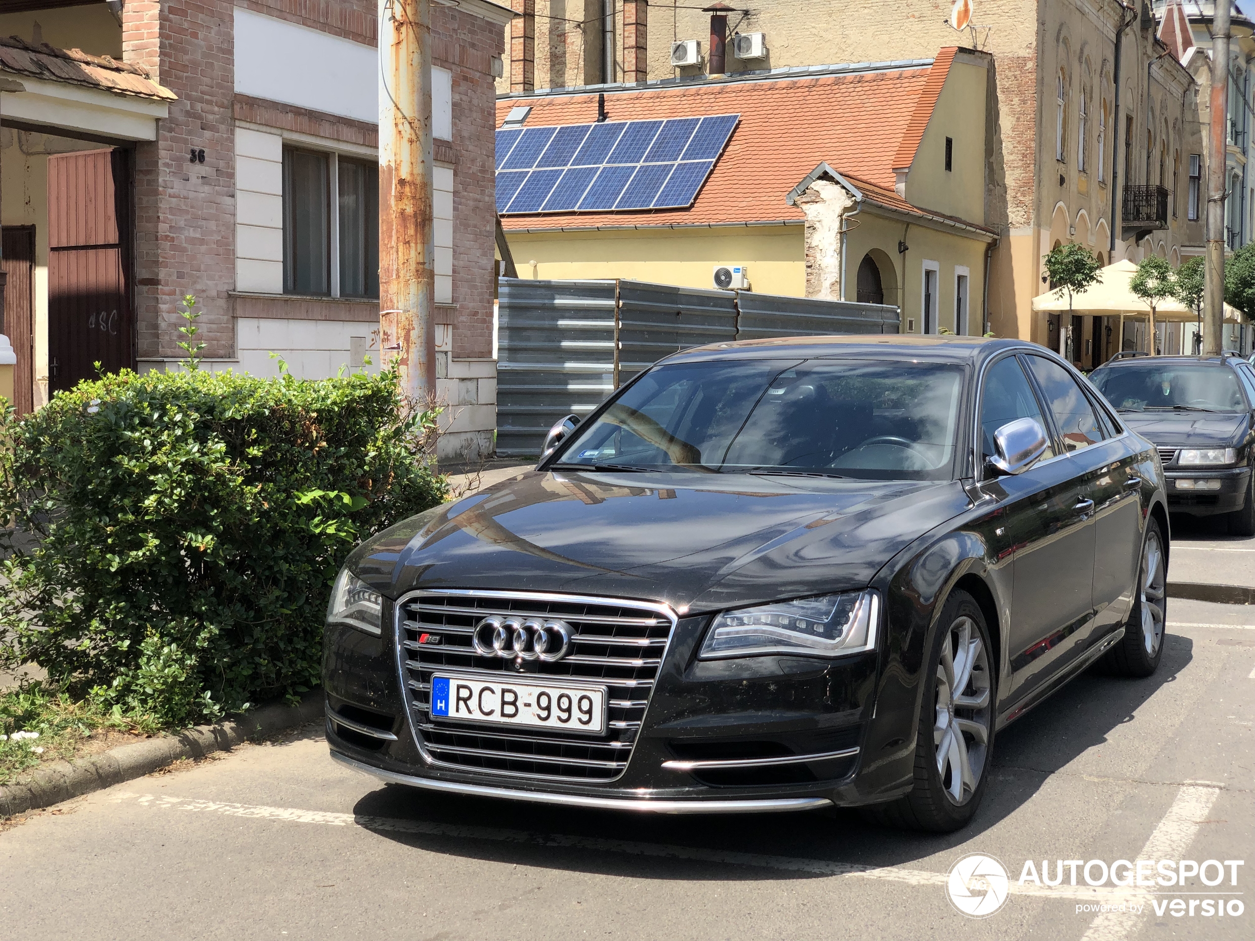 Audi S8 D4