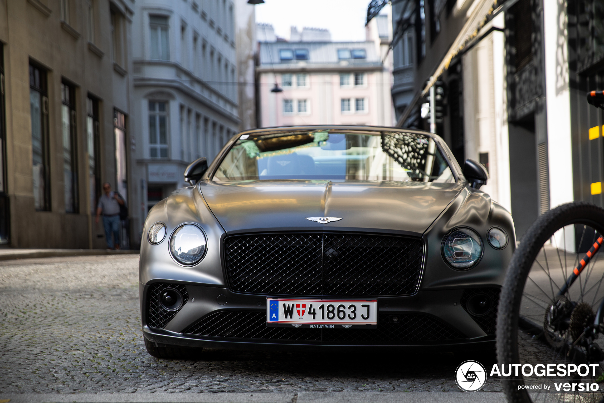 Bentley Continental GTC 2019 First Edition