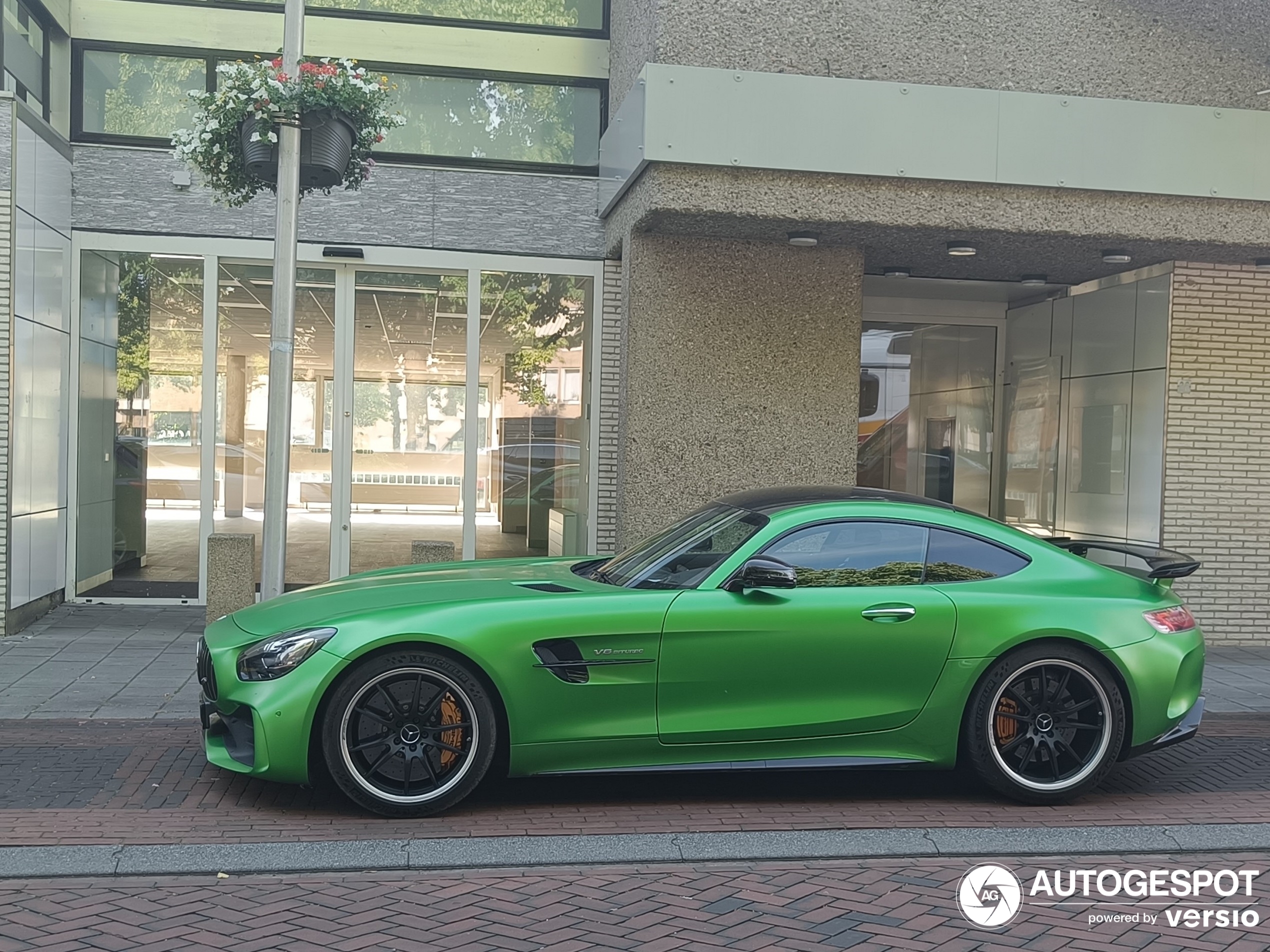 Mercedes-AMG GT R C190